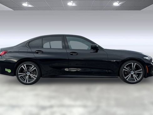 Used 2023 BMW 330e w/ Premium Package image 7