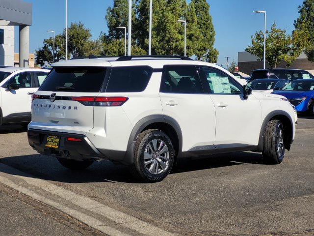 New 2026 Nissan Pathfinder SV w/ SV Premium Package AWD/4WD image 5