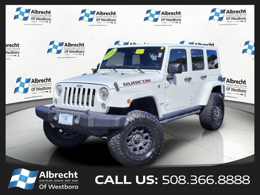 Used 2016 Jeep Wrangler Unlimited Rubicon w/ Connectivity Group AWD/4WD image 1