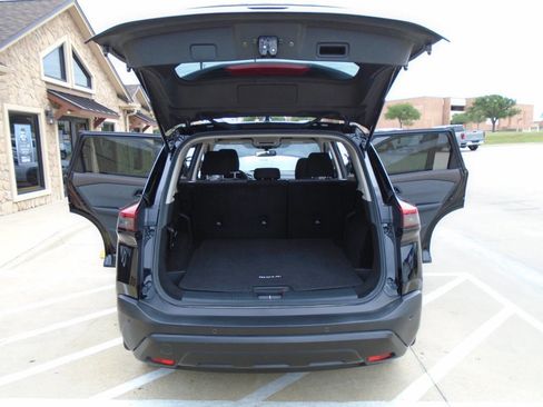 Used 2021 Nissan Rogue S image 23