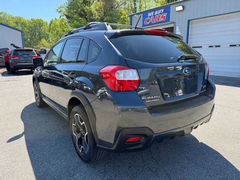 Used 2014 Subaru Crosstrek 2.0i Premium AWD/4WD image 3
