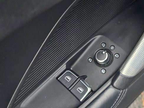 Used 2017 Audi TT 2.0T w/ Technology Package image 25