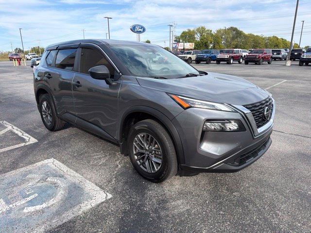 Used 2021 Nissan Rogue S FWD image 3