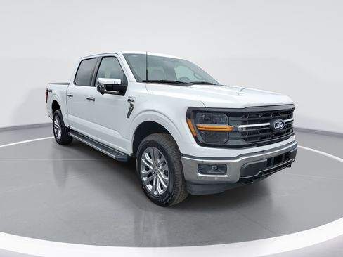 New 2026 Ford F150 XLT w/ Equipment Group 303A High image 4