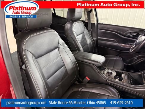 Used 2021 GMC Acadia Denali w/ Denali Ultimate Package AWD/4WD image 44