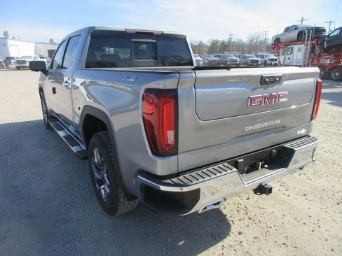 New 2026 GMC Sierra 1500 SLT w/ SLT Premium Plus Package image 9