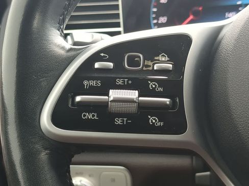Used 2021 Mercedes-Benz GLE 350 image 23