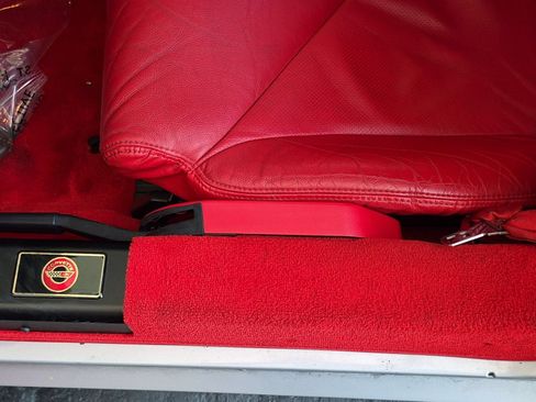 Used 1996 Chevrolet Corvette Convertible RWD image 22