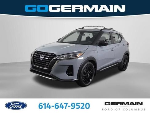 Used 2023 Nissan Kicks SR w/ Interior Electronics Package FWD image 1