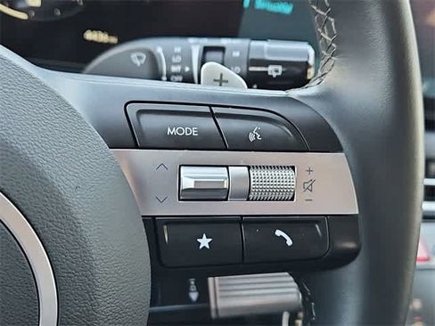 Certified 2025 Hyundai Tucson SEL image 25