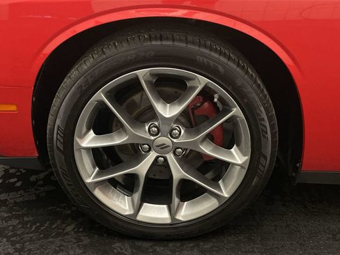 Used 2016 Dodge Challenger R/T Plus RWD image 27