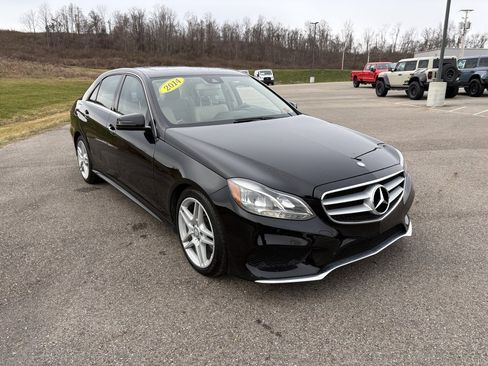 Used 2014 Mercedes-Benz E 350 4MATIC Sedan image 7