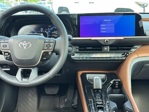 New 2026 Toyota Crown Signia w/ Advanced Technology Package AWD/4WD image 9