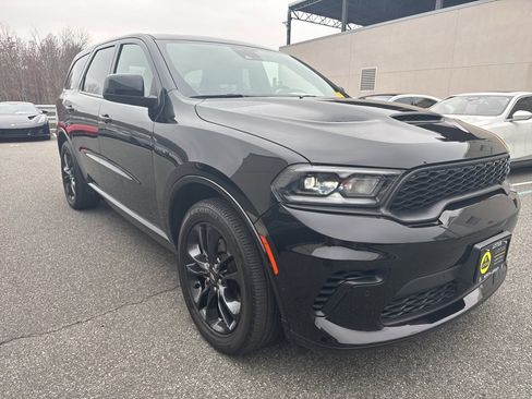 Used 2023 Dodge Durango R/T image 2