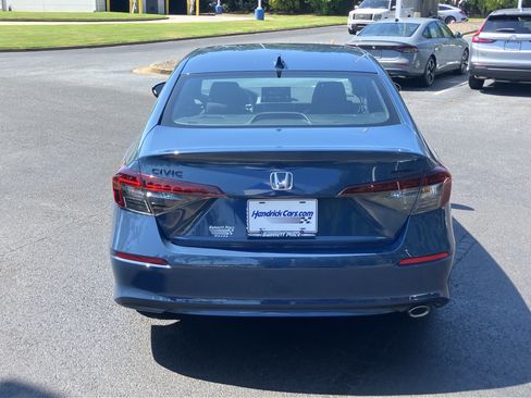 Used 2026 Honda Civic Sport image 9