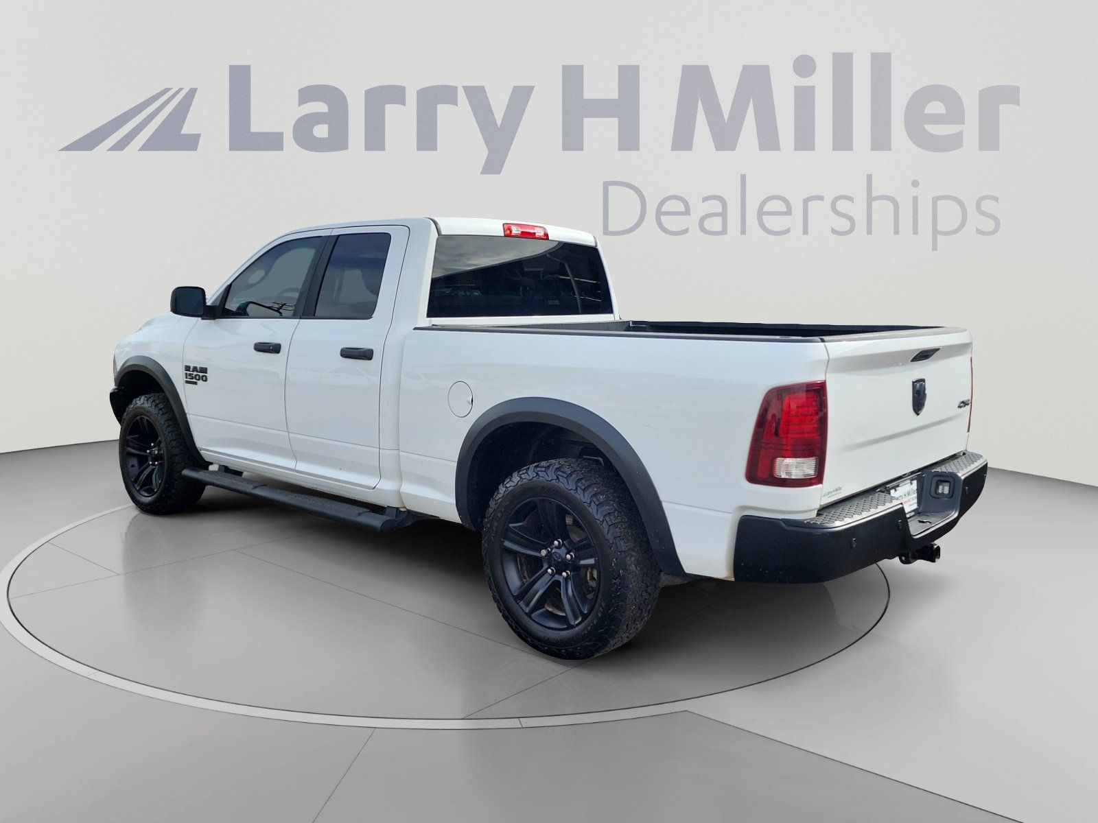 Used 2022 RAM 1500 Warlock w/ Electronics Group AWD/4WD image 3