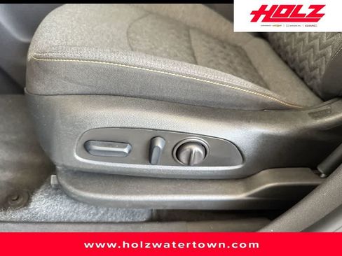 Certified 2024 Chevrolet Equinox LT AWD/4WD image 13