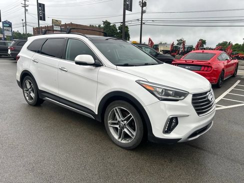 Used 2017 Hyundai Santa Fe Limited AWD/4WD image 1