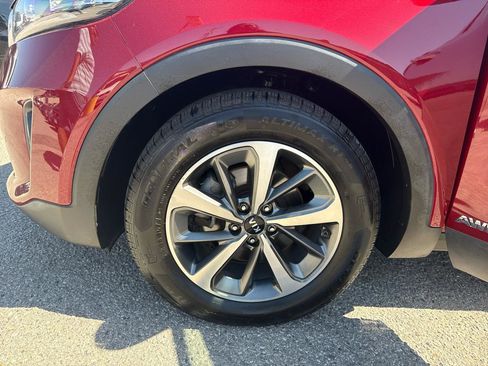 Used 2019 Kia Sorento EX w/ EX Touring Package AWD/4WD image 31