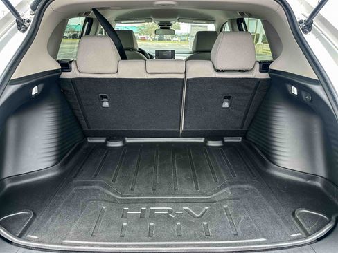 Used 2025 Honda HR-V LX image 22