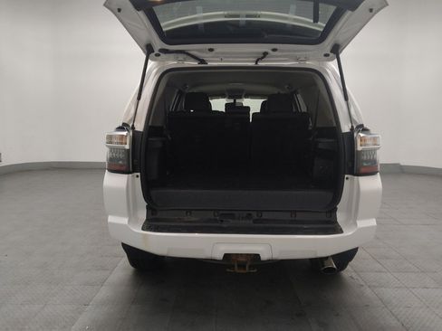Used 2018 Toyota 4Runner SR5 Premium w/ Four Season Floor Mat Package AWD/4WD image 29