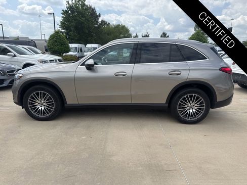 Used 2024 Mercedes-Benz GLC 300 image 7