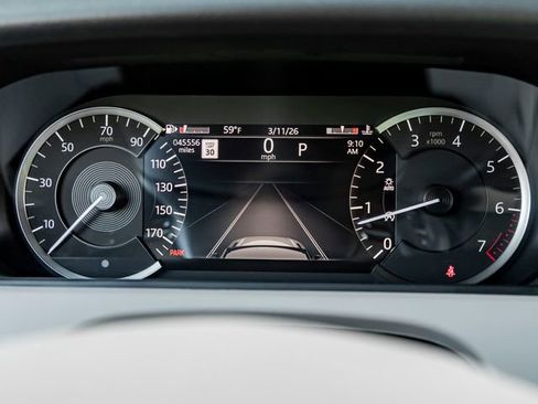 Used 2022 Land Rover Range Rover Velar R-Dynamic S image 17