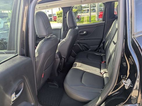 Used 2020 Jeep Renegade Trailhawk w/ Premium Leather Group AWD/4WD image 13