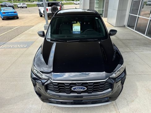 Certified 2024 Ford Escape ST-Line w/ Tech Pack #1 AWD/4WD image 12