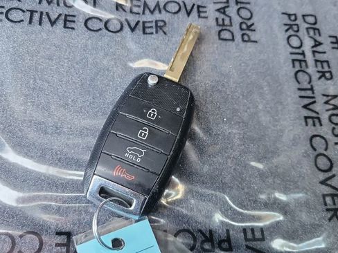 Used 2020 Kia Sorento LX w/ LX I4 Convenience Package image 27