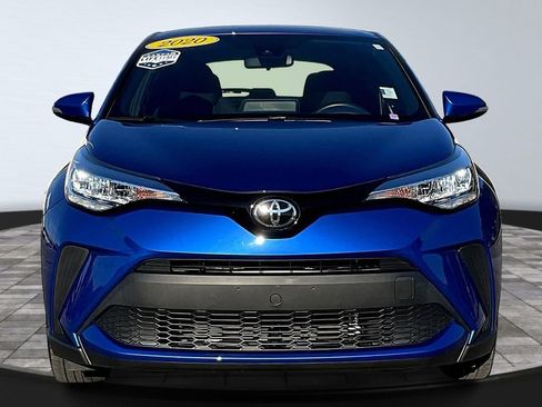 Used 2020 Toyota C-HR XLE image 3