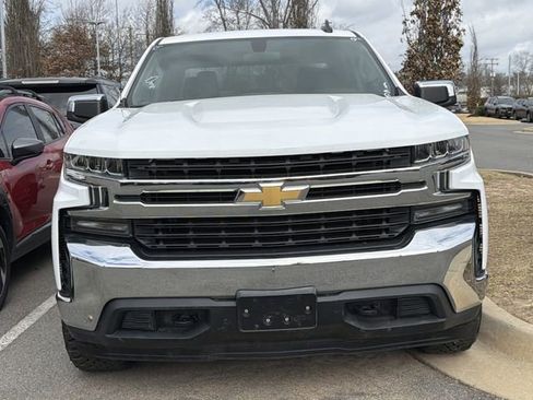Used 2019 Chevrolet Silverado 1500 LT w/ Remote Start Package image 2