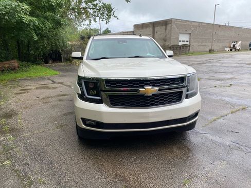 Used 2015 Chevrolet Tahoe LT w/ Luxury Package AWD/4WD image 8