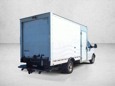 Used 2021 Chevrolet Express 3500 w/ Power Convenience Package image 5