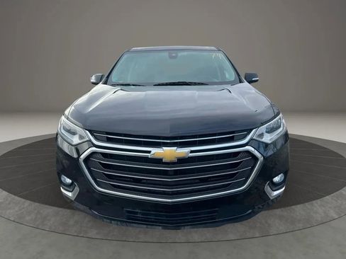 Used 2019 Chevrolet Traverse Premier AWD/4WD image 2
