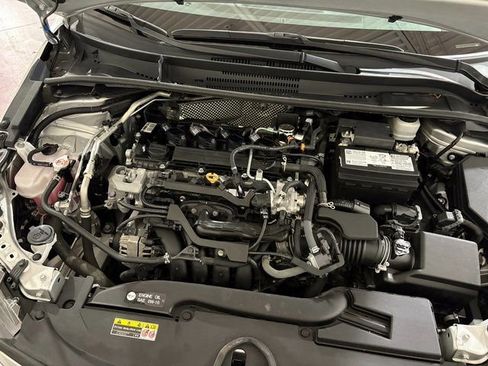 Used 2023 Toyota Corolla LE image 18