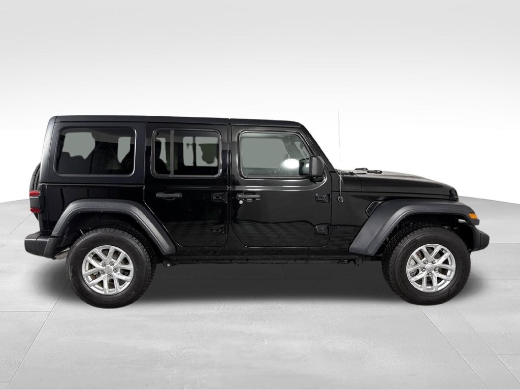 Used 2023 Jeep Wrangler Unlimited Sport AWD/4WD image 7