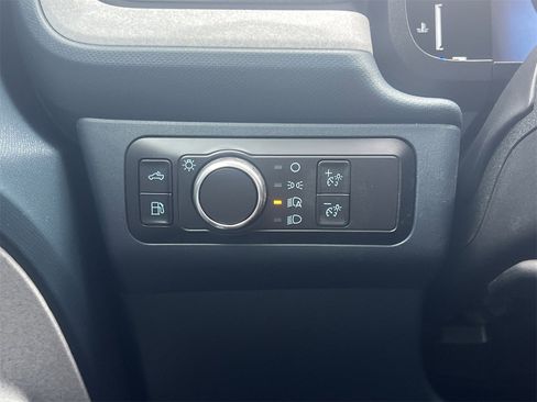 New 2026 Ford Maverick XLT image 13