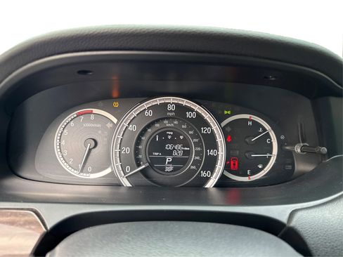 Used 2016 Honda Accord EX image 19