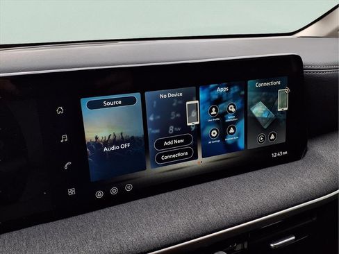 New 2026 Nissan Kicks SV image 17