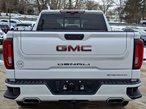 Used 2023 GMC Sierra 1500 Denali w/ Denali Reserve Package image 5