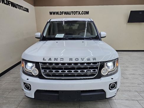 Used 2016 Land Rover LR4 HSE image 3