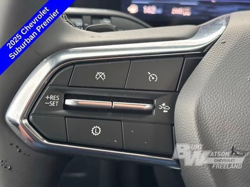 New 2025 Chevrolet Suburban Premier image 17
