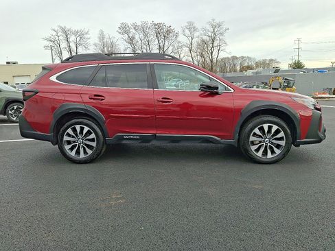Used 2023 Subaru Outback Limited image 7