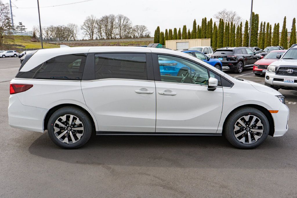 New 2027 Honda Odyssey EX-L image 5