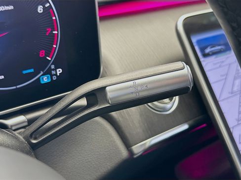 Used 2023 Mercedes-Benz S 580 S 580 w/ AMG Line image 13