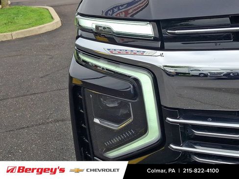 Certified 2026 Chevrolet Suburban Premier AWD/4WD image 11