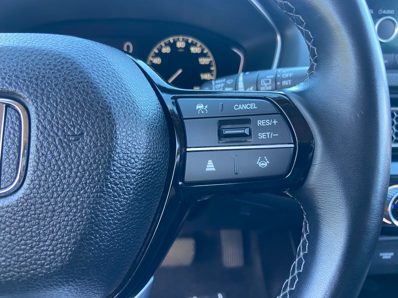 Used 2023 Honda Civic EX-L image 21