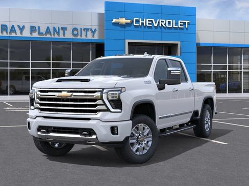 New 2026 Chevrolet Silverado 2500 High Country w/ Max Trailering Package AWD/4WD image 6