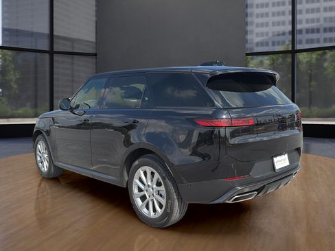 Used 2025 Land Rover Range Rover Sport SE AWD/4WD image 15